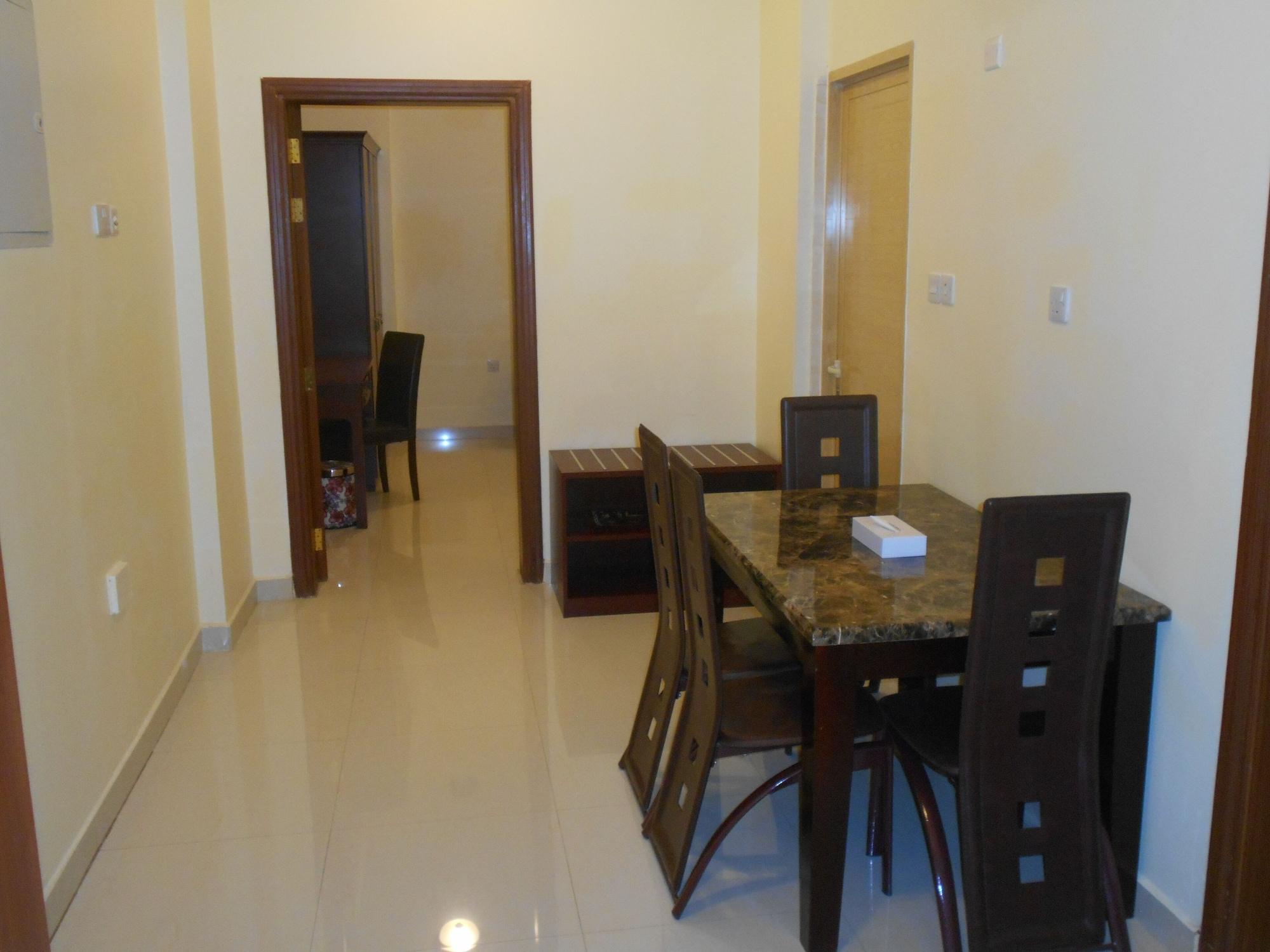 Nizwa Hotel Apartments Eksteriør bilde