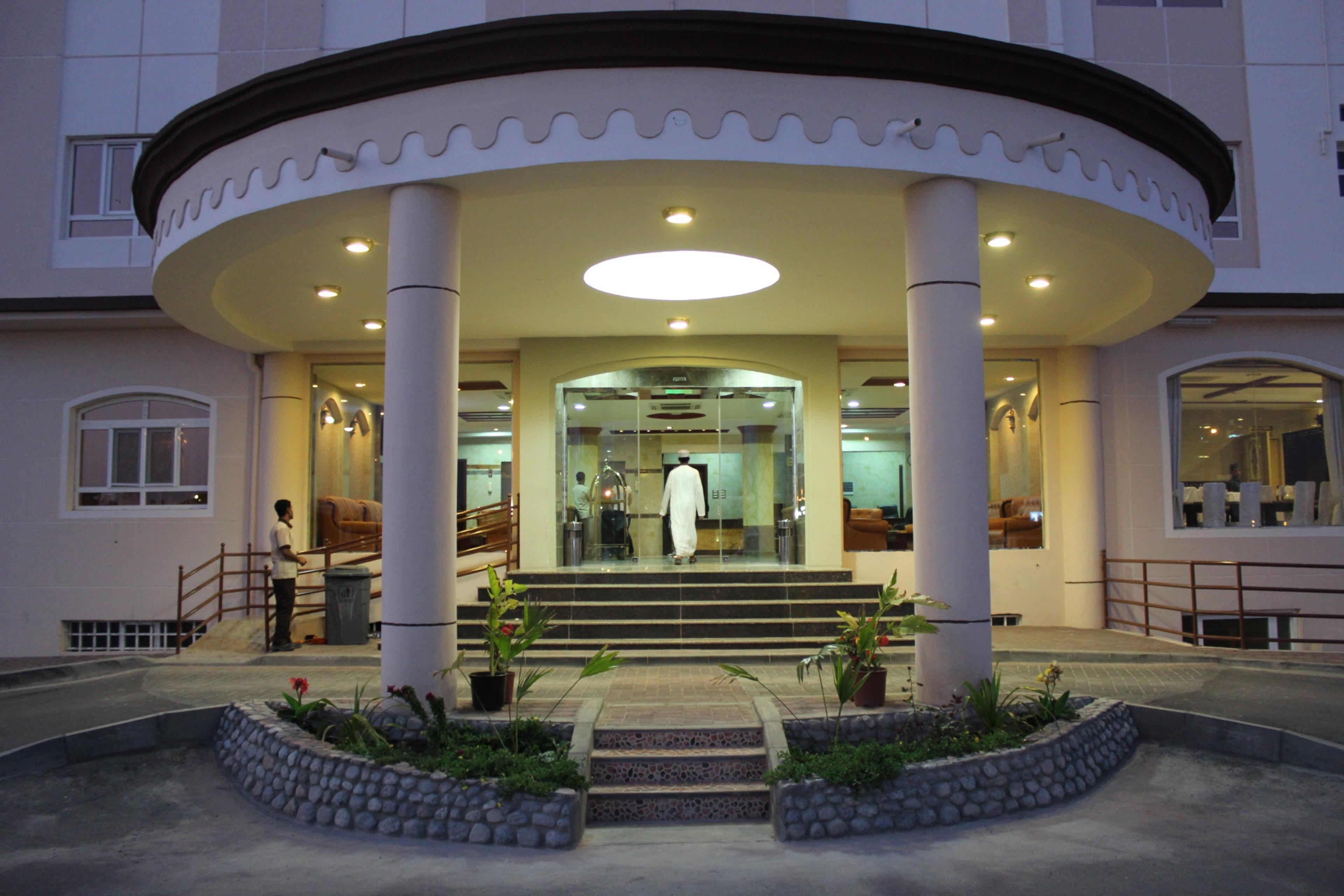Nizwa Hotel Apartments Eksteriør bilde