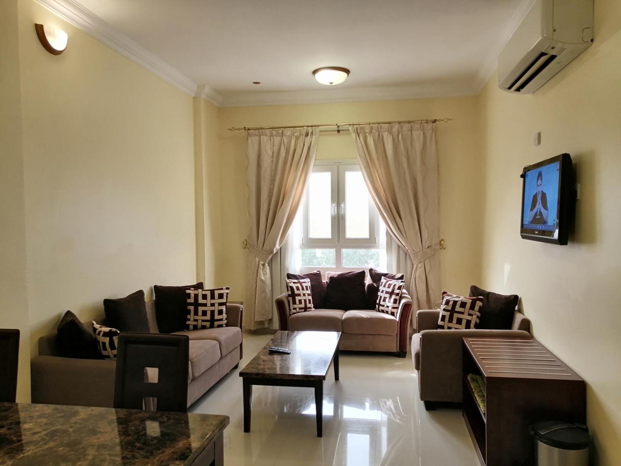 Nizwa Hotel Apartments Eksteriør bilde