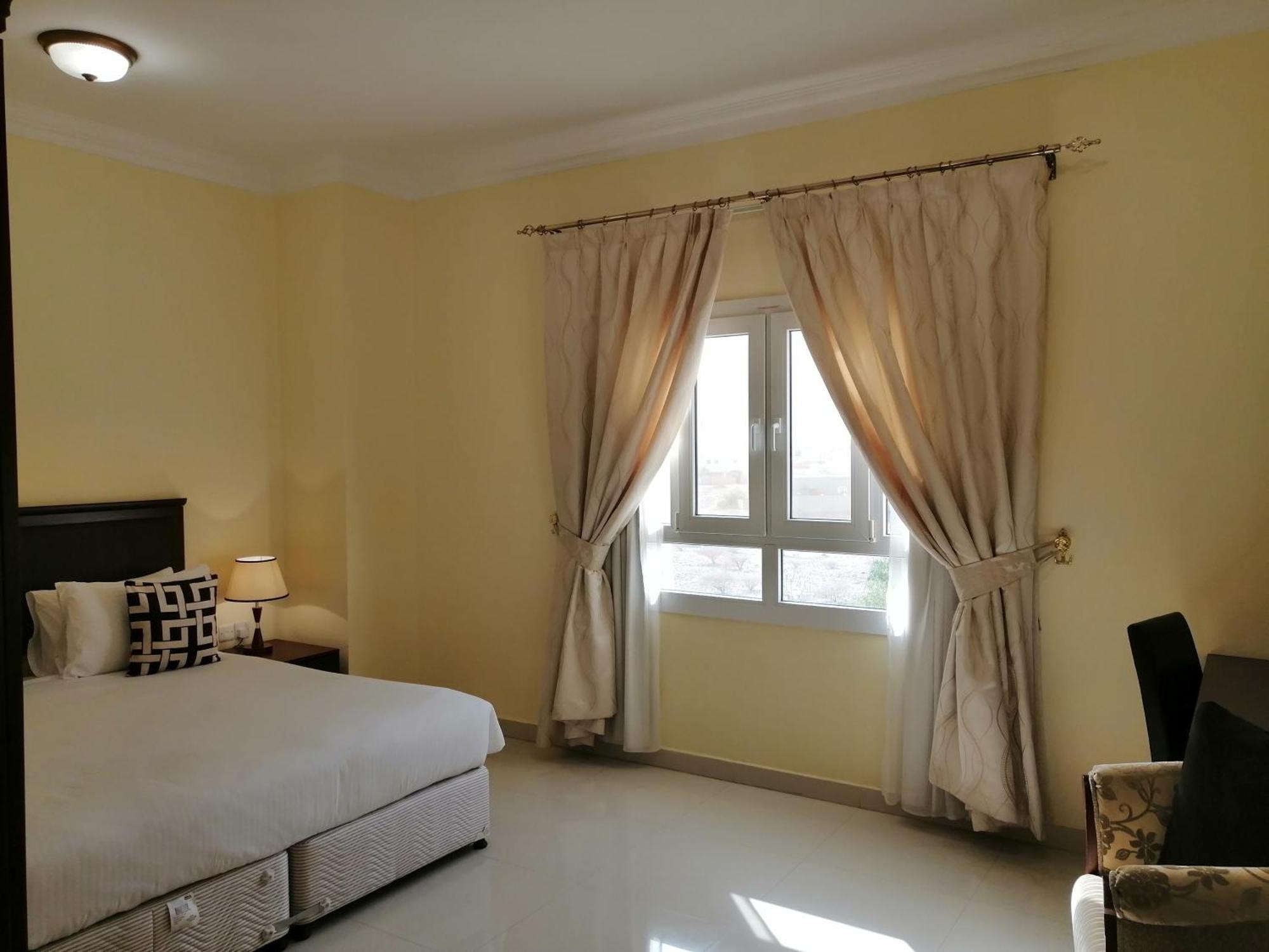 Nizwa Hotel Apartments Eksteriør bilde