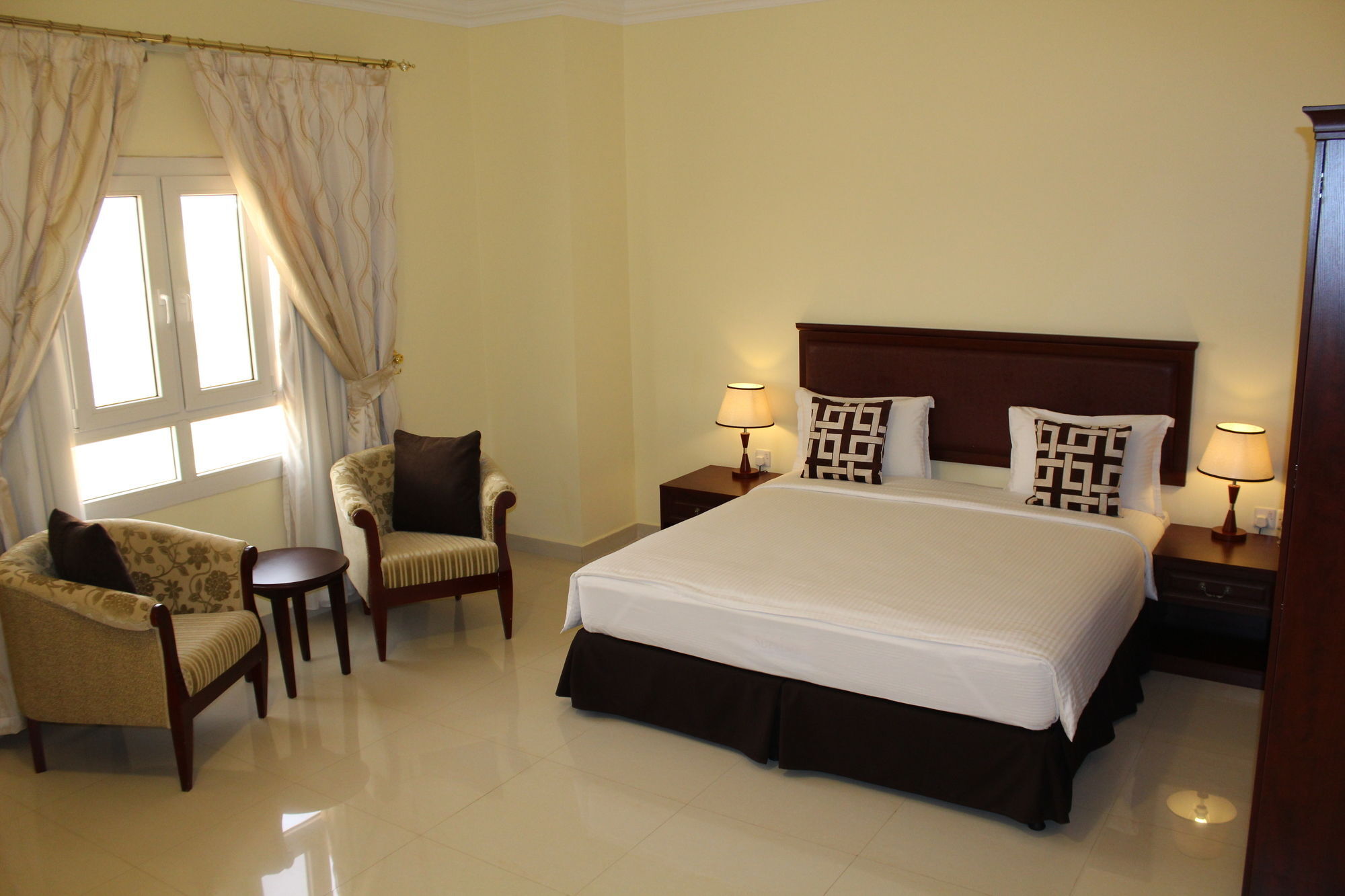 Nizwa Hotel Apartments Eksteriør bilde